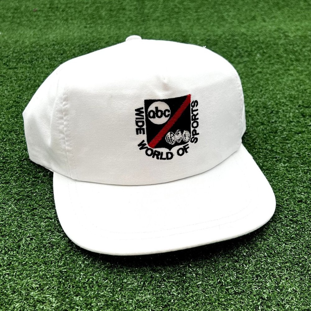 VINTAGE 1980'S ABC SPORTS WHITE SNAPBACK TRUCKER'S CAP HAT VTG RARE